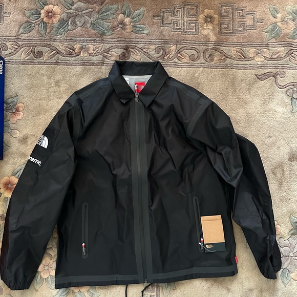 Supreme taped seam coach jacket - Picture 2 of 3